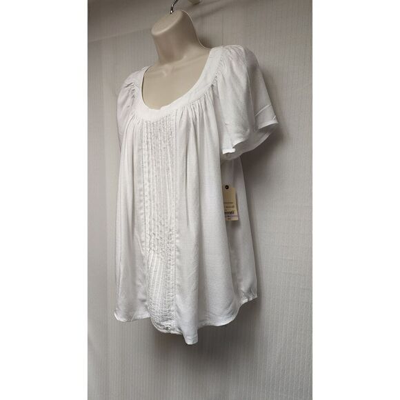 St. John’s Bay Short Sleeve Blouse Color White Size LP - Picture 5 of 8